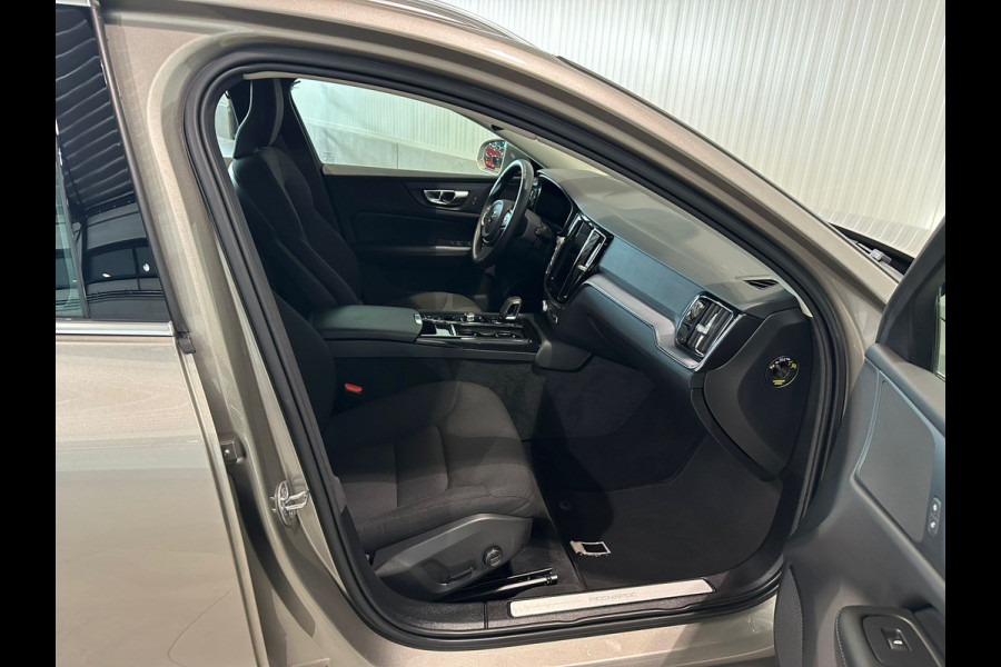 Volvo V60 T6 Aut. Plug-in Hybrid LongRange Inscription Trekhaak Parkeercamera ACC 350pk
