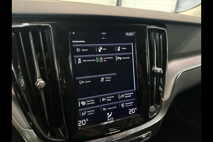 Volvo V60 T6 Aut. Plug-in Hybrid LongRange Inscription Trekhaak 360camera ACC 350pk