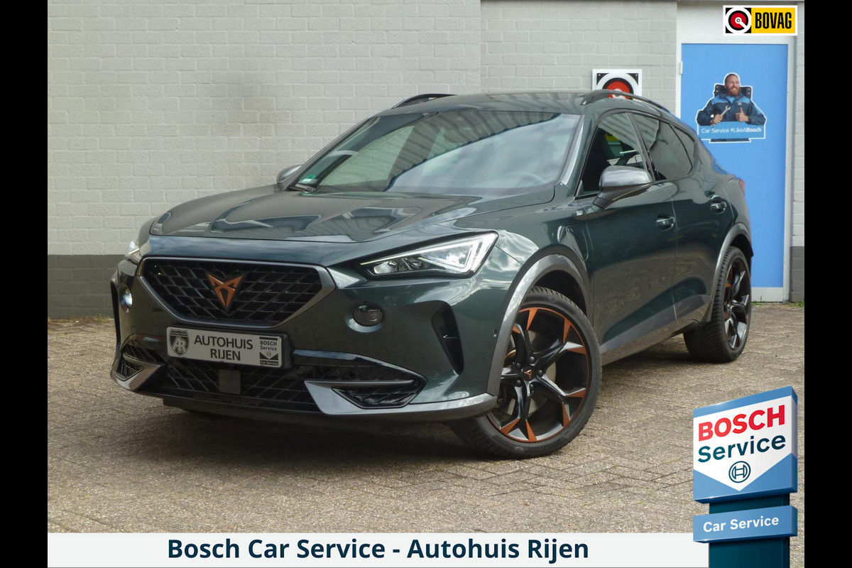 CUPRA Formentor 1.4 e-Hybrid VZ Performance |Panodak|Keyless-Entry/Go|Blindspot|Stoel/Stuurverwarming|Adaptive-Cruise|Carplay CUPRA Formentor 1.4 e-Hybrid VZ Performance |Panodak|Keyless-Entry/Go|Blindspot|Stoel/Stuurverwarming|Adaptive-Cruise|Carplay