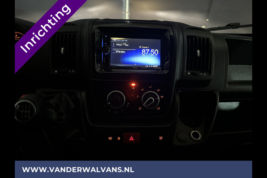 Fiat Ducato 3.0 NP 136 pk L4H2 Post NL inrichting Euro6 Airco | Camera | Navigatie | Sidebars | 270 Graden achterdeuren Schappen, Doorloopdeur