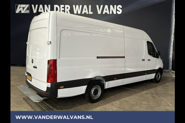 Mercedes-Benz Sprinter 317 CDI 170pk L3H2 Euro6 Airco | Navigatie | Camera | Apple Carplay | Android Auto Chauffeursstoel, Bijrijdersbank