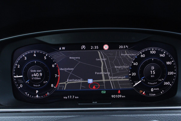 Volkswagen GOLF Variant 1.5 TSI DSG Highline PANO VIRTUAL CARPL ACC STUURVW '19