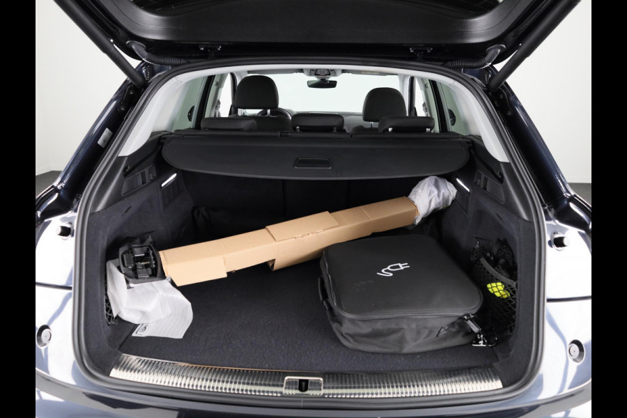 Audi Q5 50 TFSI e Advanced edition 299pk Plug in Hybrid S-tronic | Navigatie | Parkeersensoren | Adaptieve cruise control |