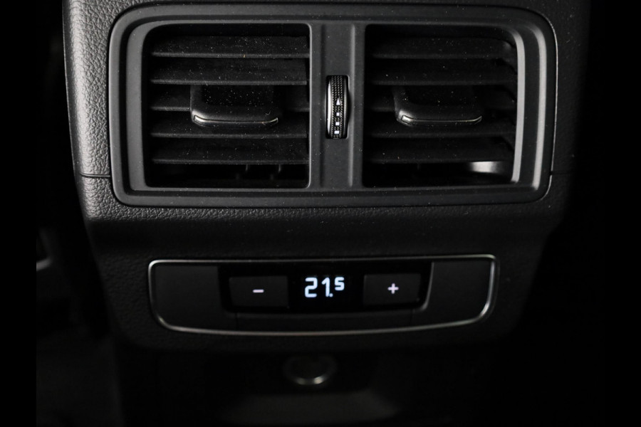 Audi Q5 50 TFSI e Advanced edition 299pk Plug in Hybrid S-tronic | Navigatie | Parkeersensoren | Adaptieve cruise control |