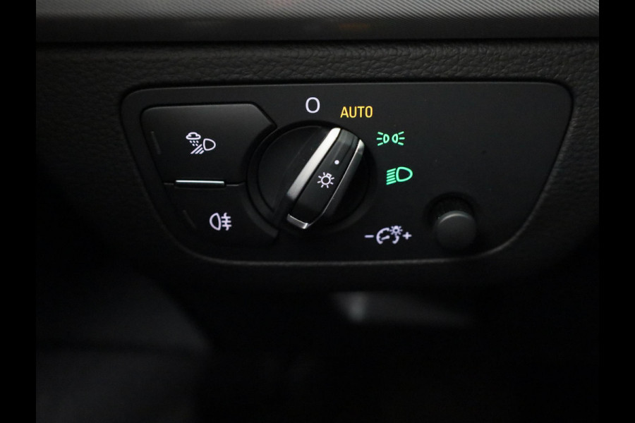 Audi Q5 50 TFSI e Advanced edition 299pk Plug in Hybrid S-tronic | Navigatie | Parkeersensoren | Adaptieve cruise control |