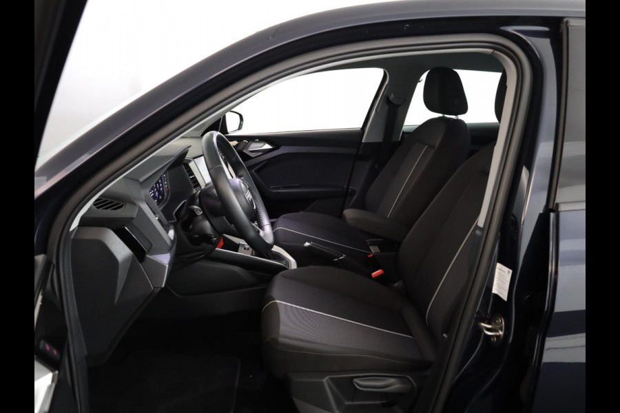 Audi A1 Sportback 25 TFSI Pro Line AUT| LM-velgen| Parksensors achter Cruisecontrol|