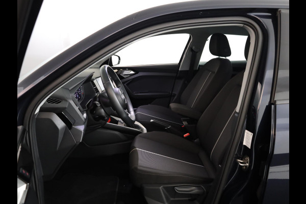 Audi A1 Sportback 25 TFSI Pro Line AUT| LM-velgen| Parksensors achter Cruisecontrol|