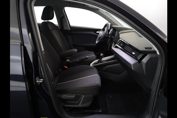 Audi A1 Sportback 25 TFSI Pro Line AUT| LM-velgen| Parksensors achter Cruisecontrol|