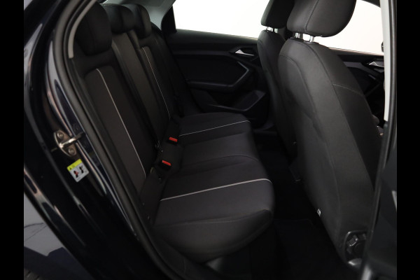 Audi A1 Sportback 25 TFSI Pro Line AUT| LM-velgen| Parksensors achter Cruisecontrol|