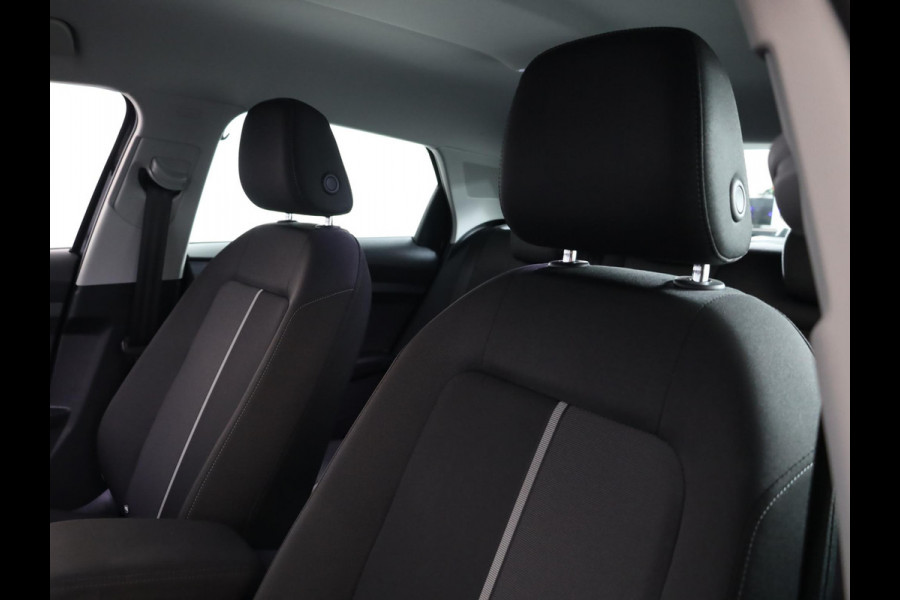 Audi A1 Sportback 25 TFSI Pro Line AUT| LM-velgen| Parksensors achter Cruisecontrol|
