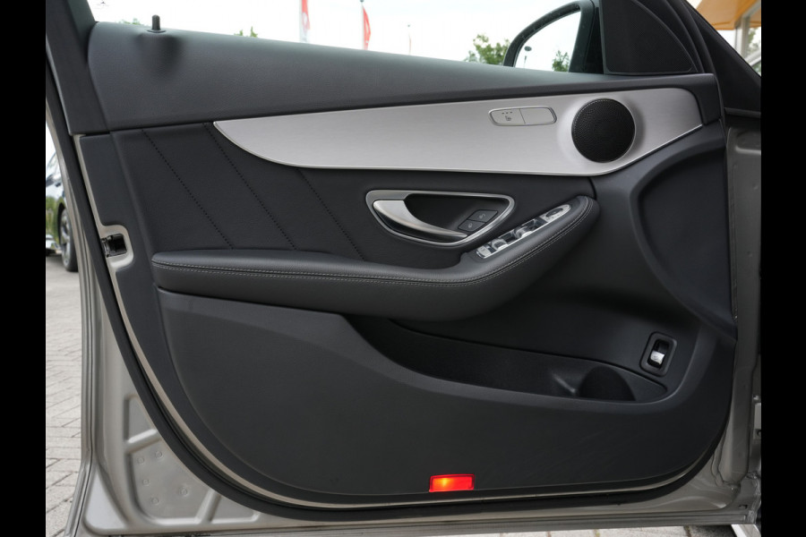 Mercedes-Benz C-Klasse Estate 160 Business Solution AMG Night Automaat | Navigatie | LED | Camera
