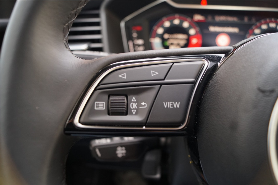 Audi A1 Sportback 30 TFSI 115pk Automaat S-Line Edition -NAVI-ECC-PDC-