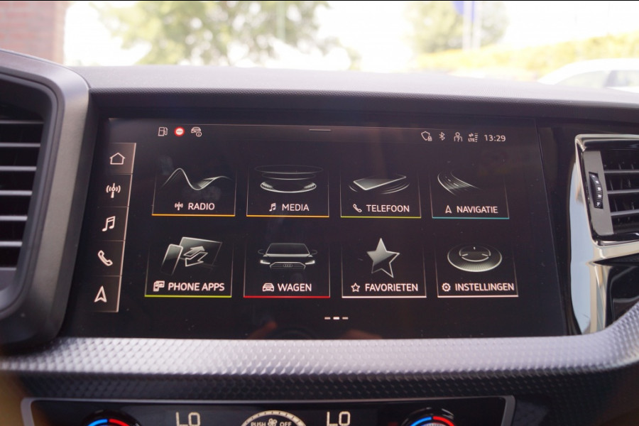 Audi A1 Sportback 30 TFSI 115pk Automaat S-Line Edition -NAVI-ECC-PDC-
