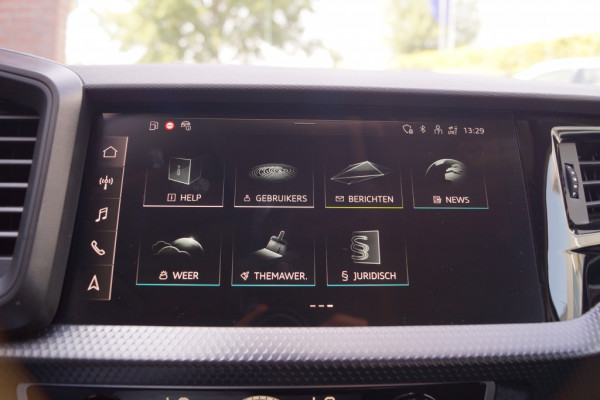 Audi A1 Sportback 30 TFSI 115pk Automaat S-Line Edition -NAVI-ECC-PDC-