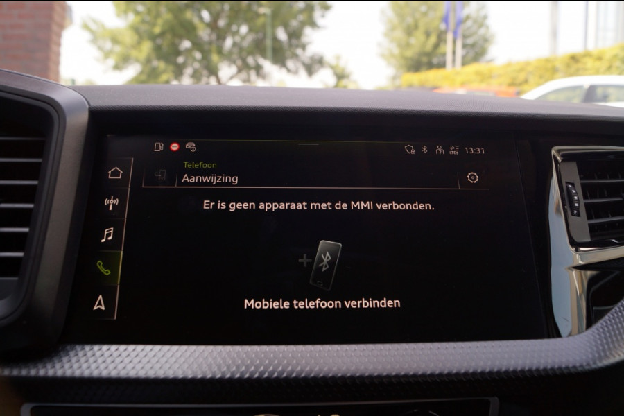 Audi A1 Sportback 30 TFSI 115pk Automaat S-Line Edition -NAVI-ECC-PDC-