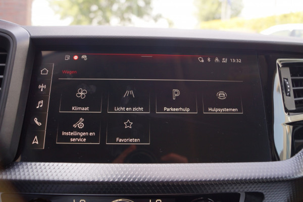 Audi A1 Sportback 30 TFSI 115pk Automaat S-Line Edition -NAVI-ECC-PDC-