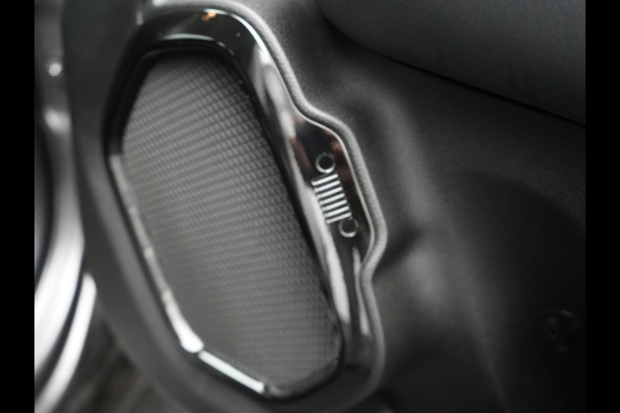 Jeep Renegade 1.6 E-Torq Night Eagle II 39225km | Trekhaak Afneembaar | Keyless | Navi Full Map | 18"L.M | Cruise Control | Uconnect | Climate Control |