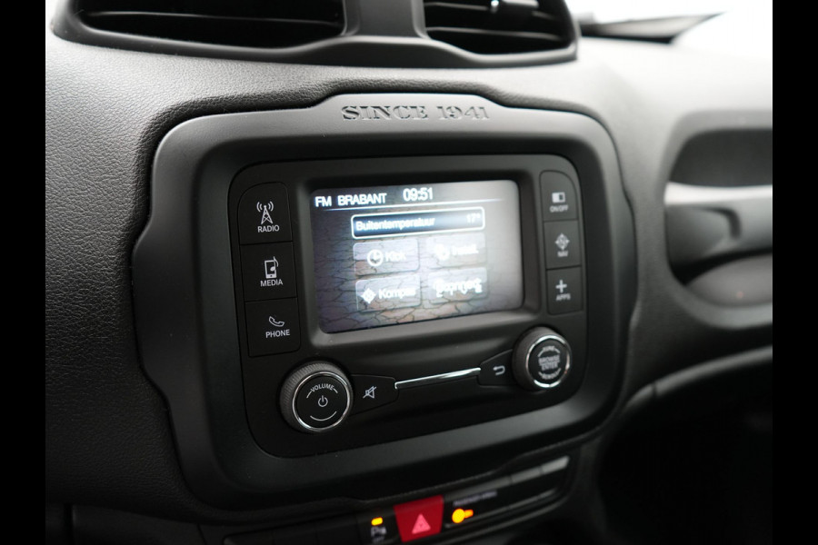 Jeep Renegade 1.6 E-Torq Night Eagle II 39225km | Trekhaak Afneembaar | Keyless | Navi Full Map | 18"L.M | Cruise Control | Uconnect | Climate Control |