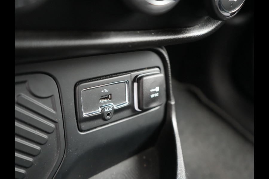 Jeep Renegade 1.6 E-Torq Night Eagle II 39225km | Trekhaak Afneembaar | Keyless | Navi Full Map | 18"L.M | Cruise Control | Uconnect | Climate Control |