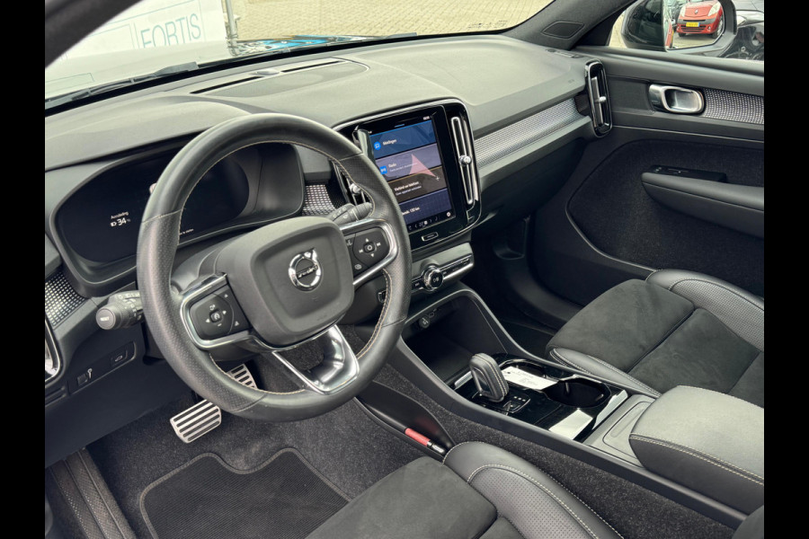 Volvo XC40 Recharge P8 AWD R-Design NL AUTO | TREKHAAK | CARPLAY |