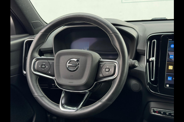 Volvo XC40 Recharge P8 AWD R-Design NL AUTO | TREKHAAK | CARPLAY |