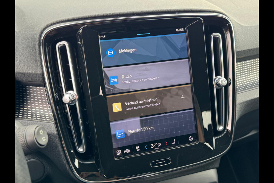 Volvo XC40 Recharge P8 AWD R-Design NL AUTO | TREKHAAK | CARPLAY |