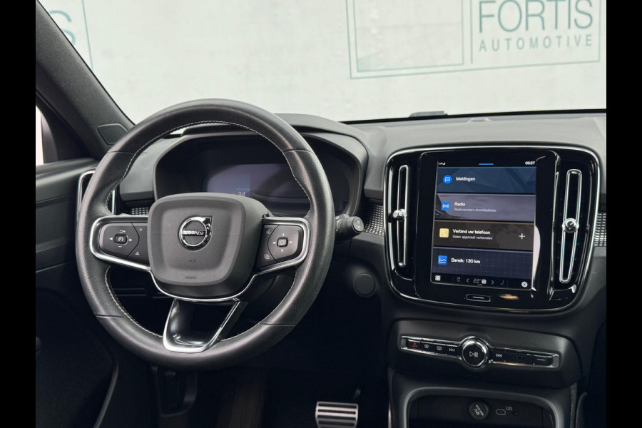 Volvo XC40 Recharge P8 AWD R-Design NL AUTO | TREKHAAK | CARPLAY |