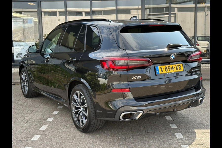 BMW X5 XDrive45e High Executive / M-Pakket / Luchtvering