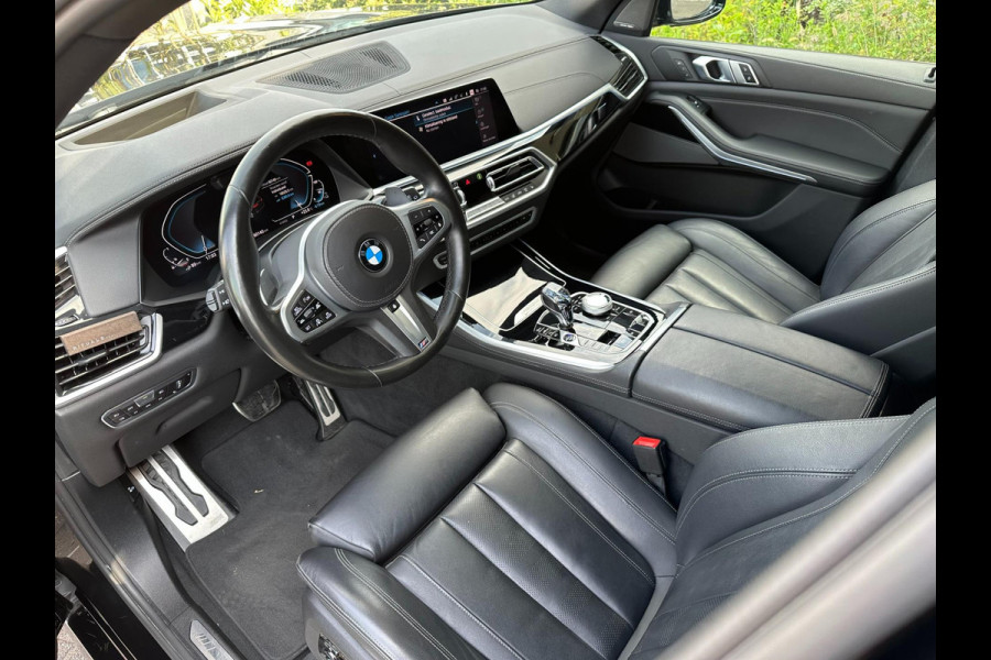 BMW X5 XDrive45e High Executive / M-Pakket / Luchtvering