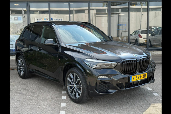 BMW X5 XDrive45e High Executive / M-Pakket / Luchtvering