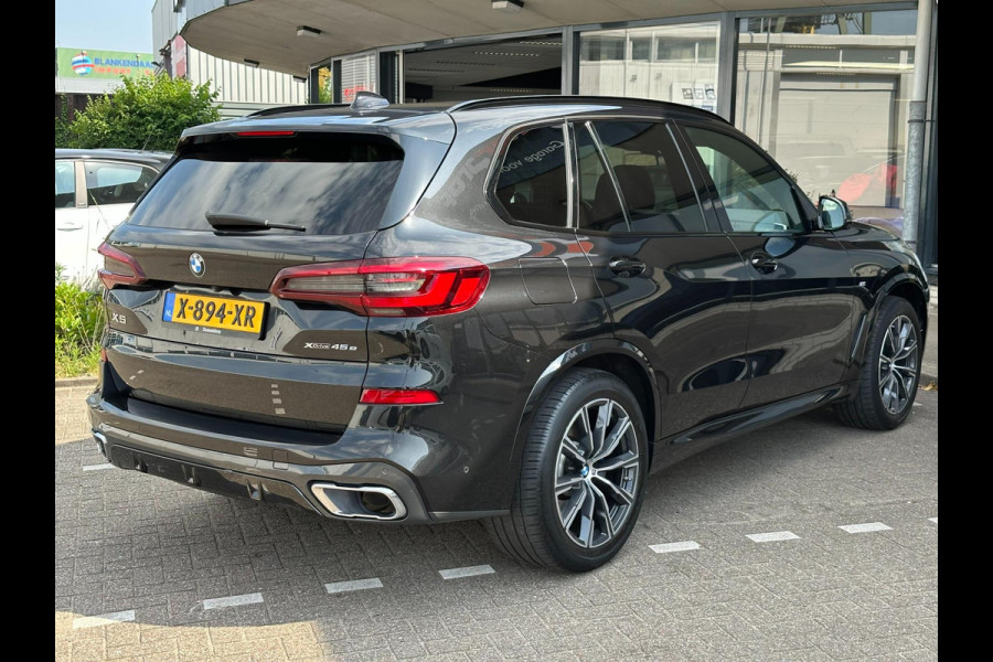 BMW X5 XDrive45e High Executive / M-Pakket / Luchtvering