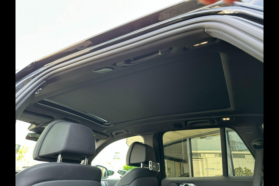 BMW X5 XDrive45e High Executive / M-Pakket / Luchtvering