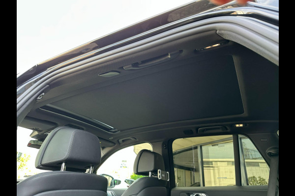 BMW X5 XDrive45e High Executive / M-Pakket / Luchtvering