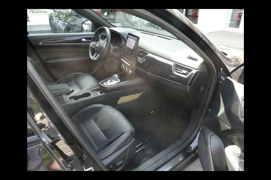 Renault Arkana 1.6 E-Tech hybrid 145 E-Tech engineered 145pk | BLIS | Adaptieve Cruise controle |
