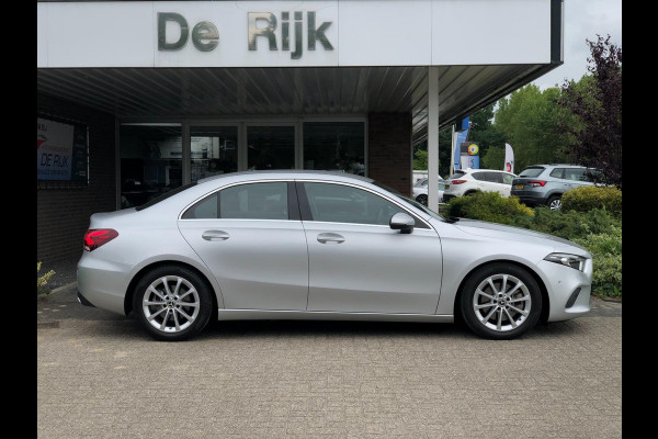 Mercedes-Benz A-Klasse 220 Advantage 190PK | Virt. Cockp., Camera, Navi, Stoelverw., LED, Half leder | NAP |