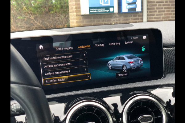 Mercedes-Benz A-Klasse 220 Advantage 190PK | Virt. Cockp., Camera, Navi, Stoelverw., LED, Half leder | NAP |