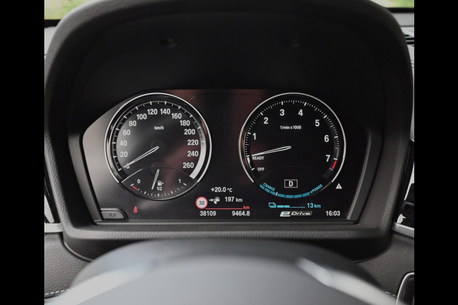 BMW X1 XDrive25e X-Line 220 PK Dealer o.h. Leder Memory Head-Up LED 19''