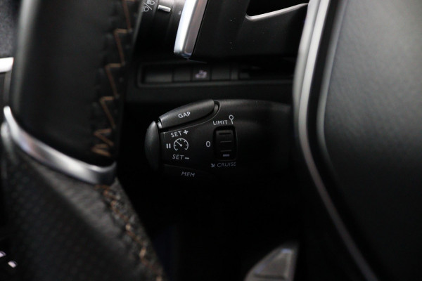 Peugeot 3008 1.6 e-THP GT Line*PANO*ACC*ECC*LED*