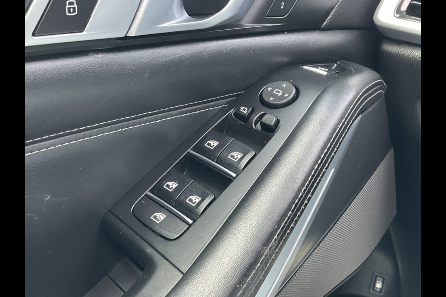 BMW X5 xDrive45e M-Sport High Ex Massage Pano HUD Trekhaak Laser-Led Harman/Kardon VOL!
