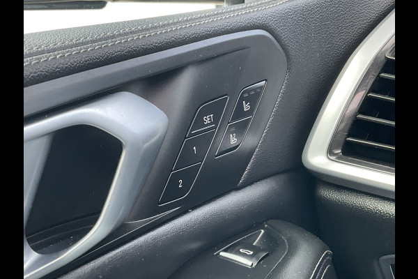 BMW X5 xDrive45e M-Sport High Ex Massage Pano HUD Trekhaak Laser-Led Harman/Kardon VOL!