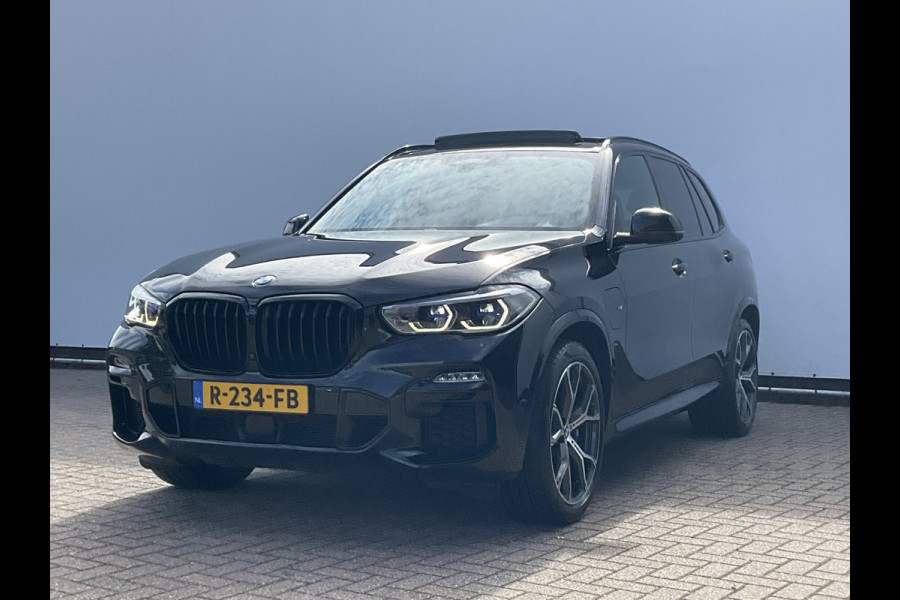 BMW X5 xDrive45e M-Sport High Ex Massage Pano HUD Trekhaak Laser-Led Harman/Kardon VOL!