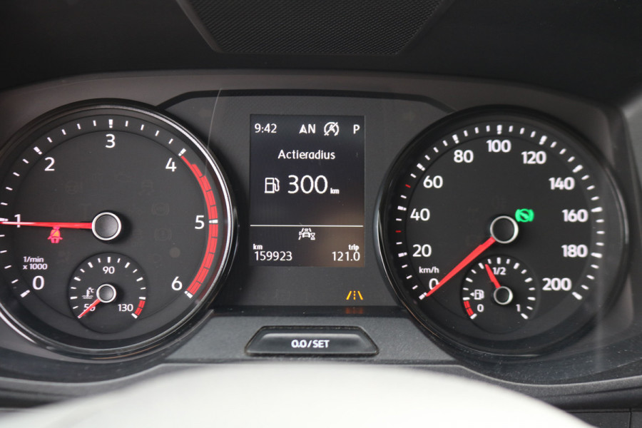Volkswagen Crafter 2.0 TDI 140pk L3 H2 Automaat Navigatie Camera Led