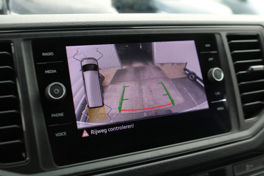 Volkswagen Crafter 2.0 TDI 140pk L3 H2 Automaat Navigatie Camera Led