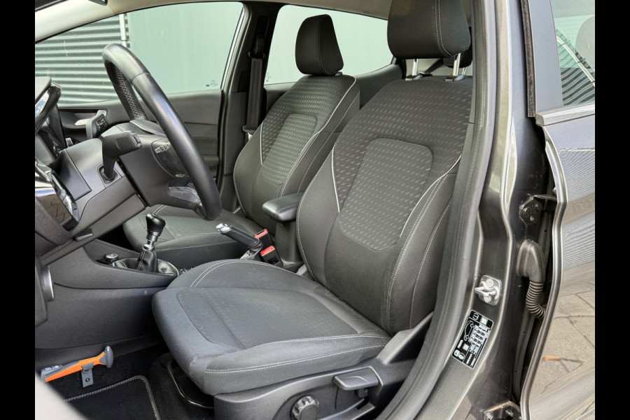 Ford Fiesta BWJ 2018 | 1.5 TDCi 86PK Titanium | CLIMA | NAVI | CARPLAY | CAMERA A | CRUISE | PDC | LICHTMETAAL |