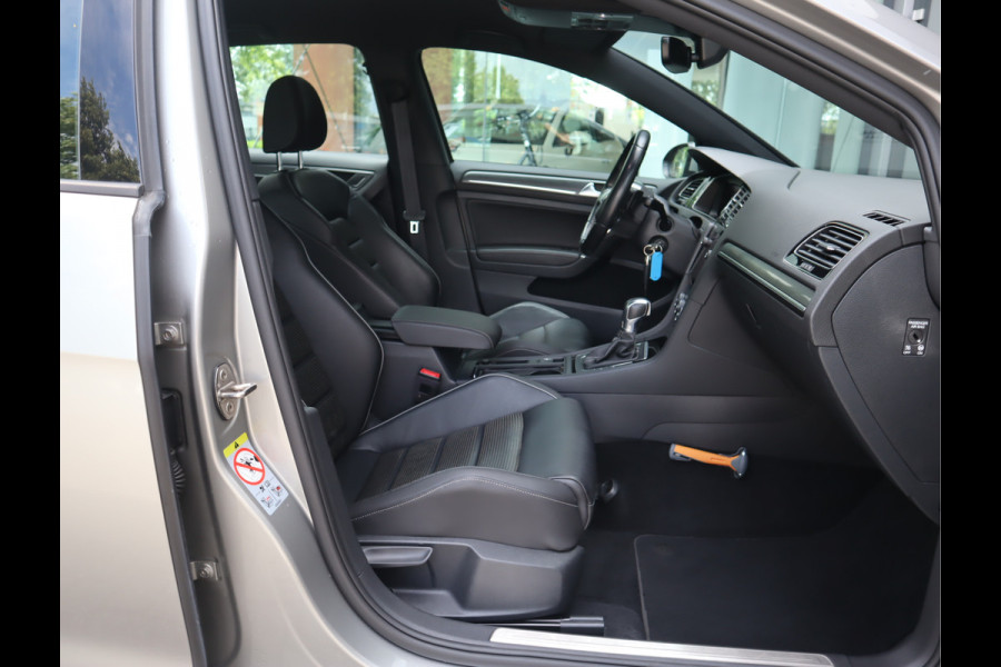 Volkswagen Golf 2.0 TDI GTD DSG / NL Auto