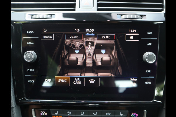 Volkswagen Golf 2.0 TDI GTD DSG / NL Auto