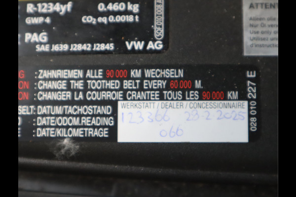 Volkswagen Golf 2.0 TDI GTD DSG / NL Auto