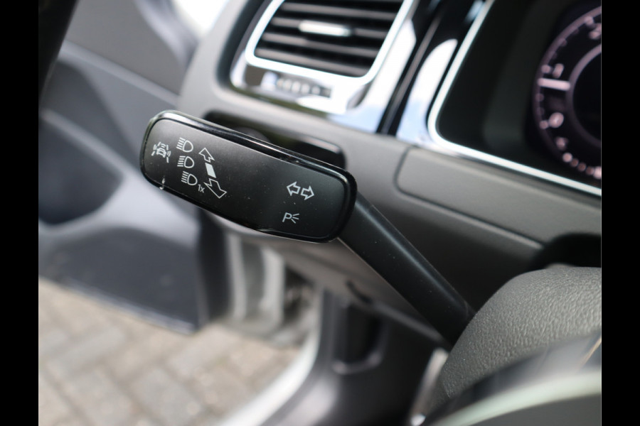 Volkswagen Golf 2.0 TDI GTD DSG / NL Auto
