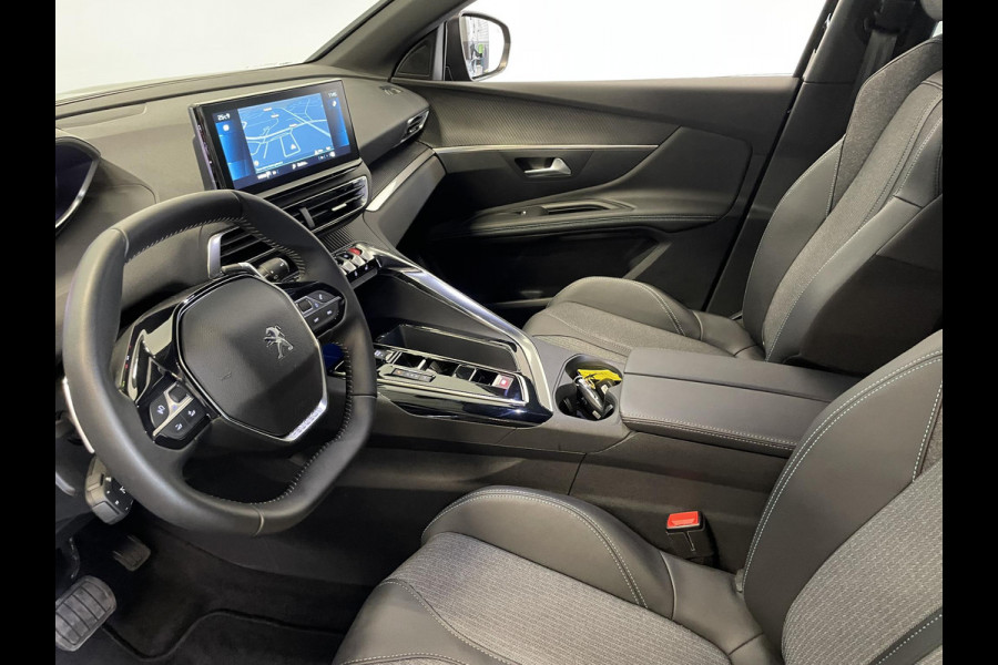 Peugeot 3008 1.2 PureTech 130pk Aut. Allure Pack Navigatie Apple Carplay/Android Auto Camera Parkeersensoren Adaptive Cruise Control Dodekhoekdetectie Ledverlichting Stoelverwarming Climate Control