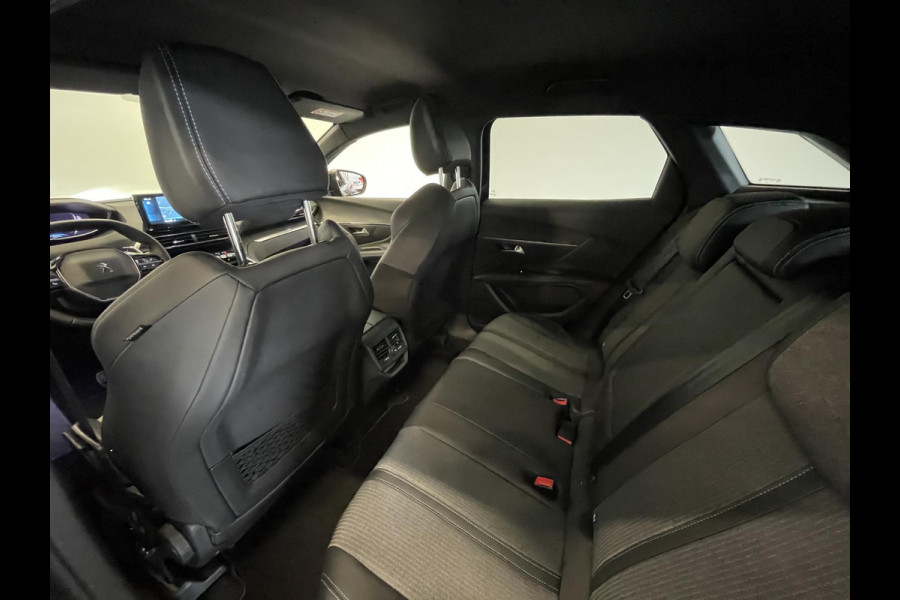 Peugeot 3008 1.2 PureTech 130pk Aut. Allure Pack Navigatie Apple Carplay/Android Auto Camera Parkeersensoren Adaptive Cruise Control Dodekhoekdetectie Ledverlichting Stoelverwarming Climate Control
